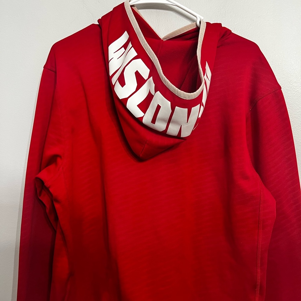 Wisconsin Badgers Sweater Adult Medium Red White Hoodie Sweatshirt Adidas Mens - Picture 4 of 6